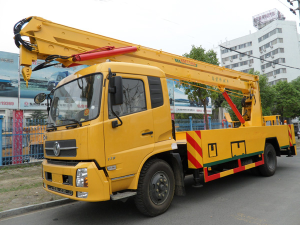 東風(fēng)天錦高空作業(yè)車