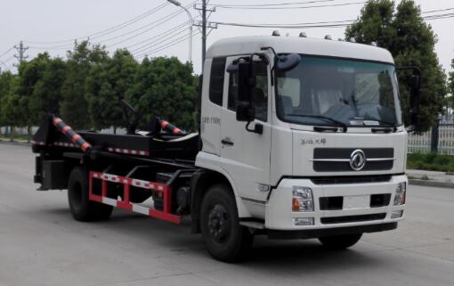 東風天錦背罐車