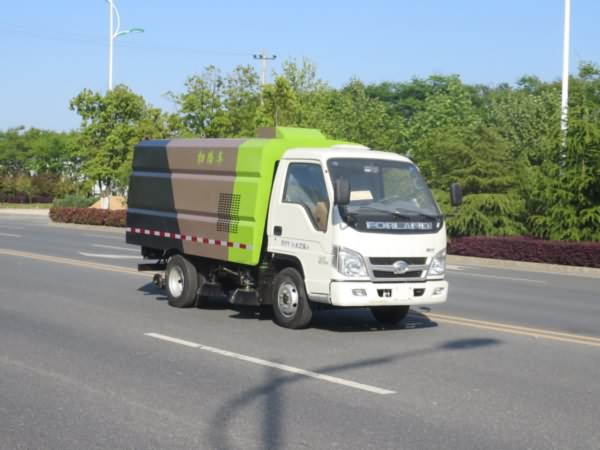 福田國五小型掃路車