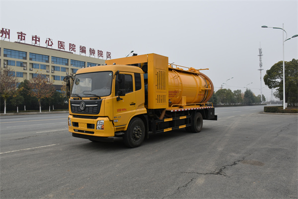 東風(fēng)天錦16方清洗吸污車